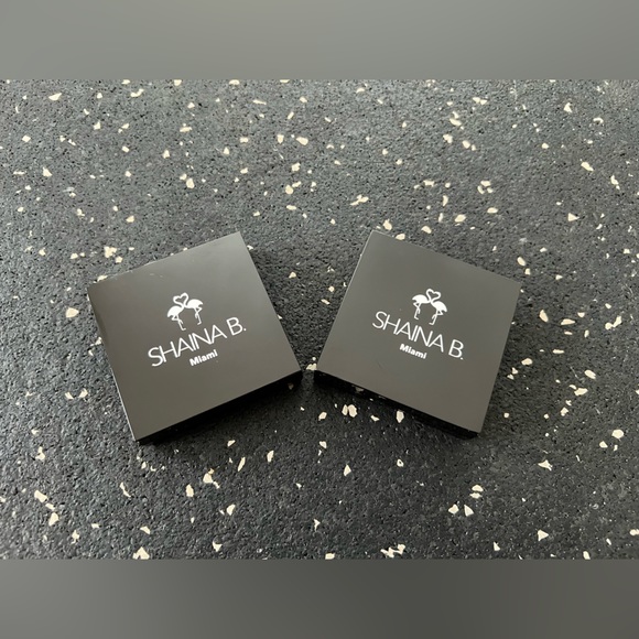 SHAINA B | EYESHADOW DUOS - Picture 2 of 5